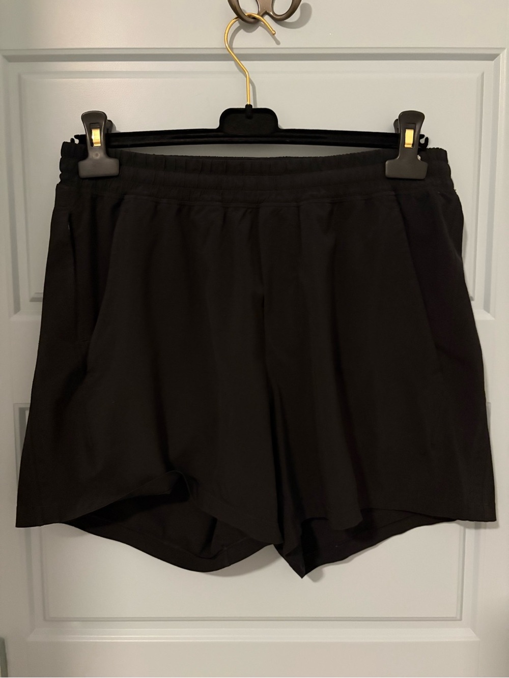 Men’s Lululemon Black 5” Shorts -